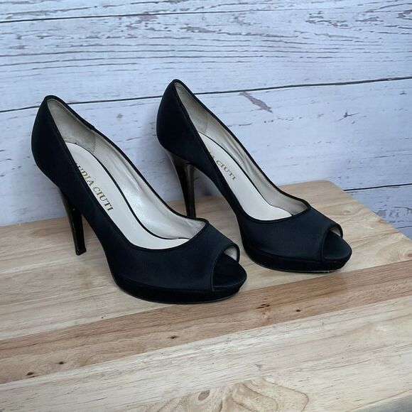 CLAUDIA CIUTI Black Satin Pumps Open Toe Heels Size 9,5 M Italy Perfect - Picture 3 of 12